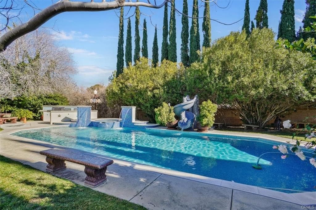 A Truly Spectacular Custom-built Home located in the Prestigious Gated Community of Godde Hill Estates